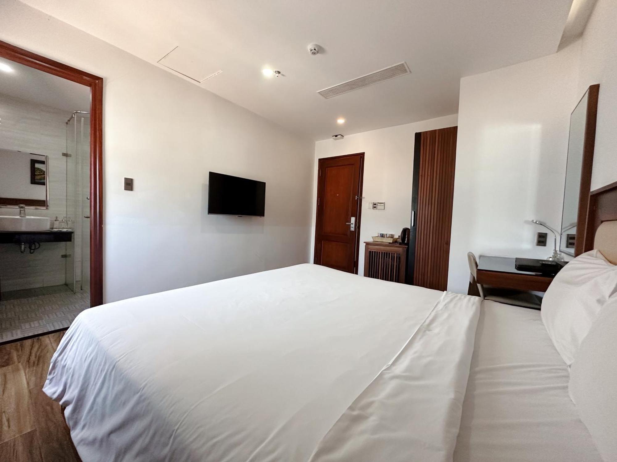 Alisia Beach Hotel Da Nang Exterior foto